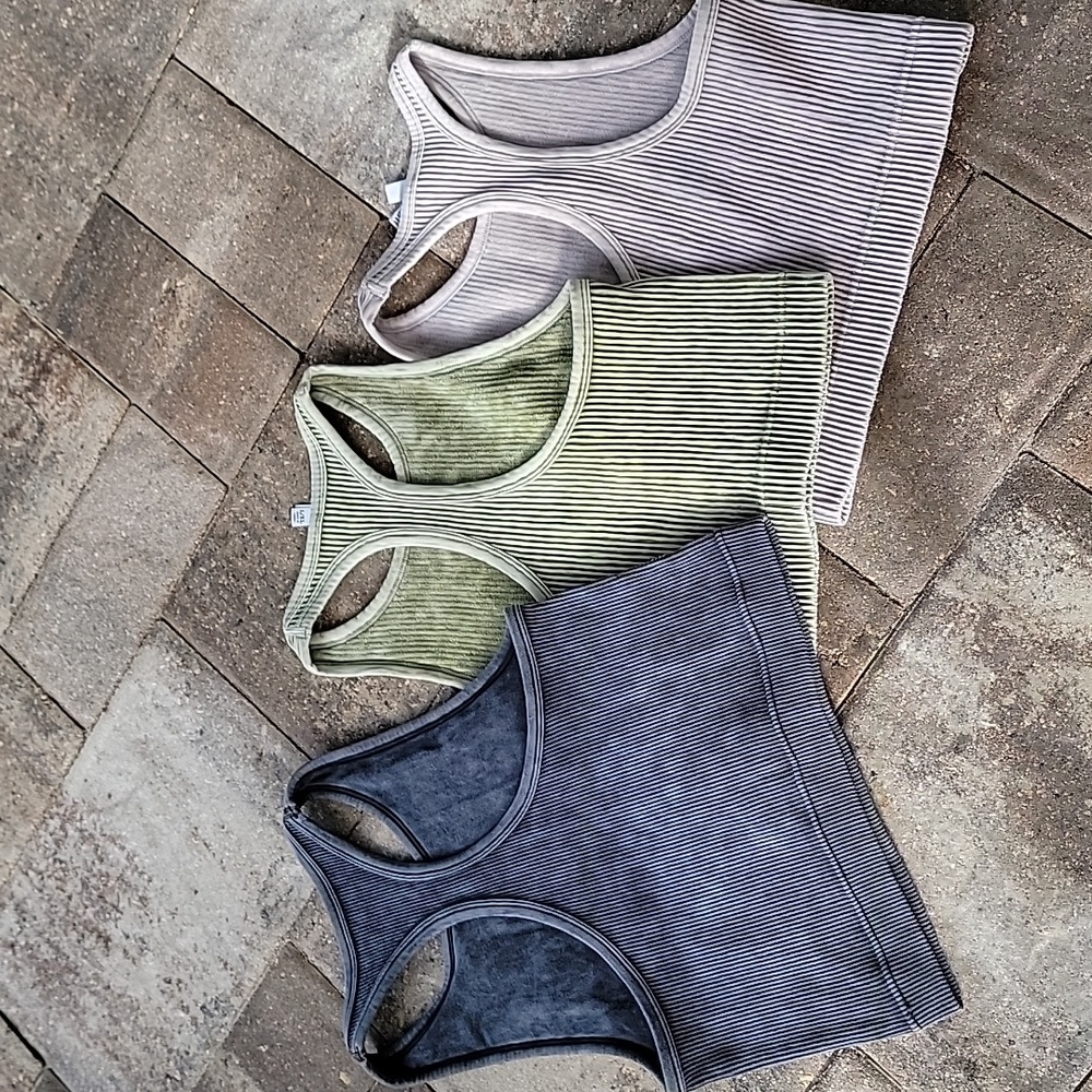 Zenana Bundle Of 3 Racer Back Long Line Ribbed Brami Sz L/XL Black, Olive & Nude - Picture 5 of 6